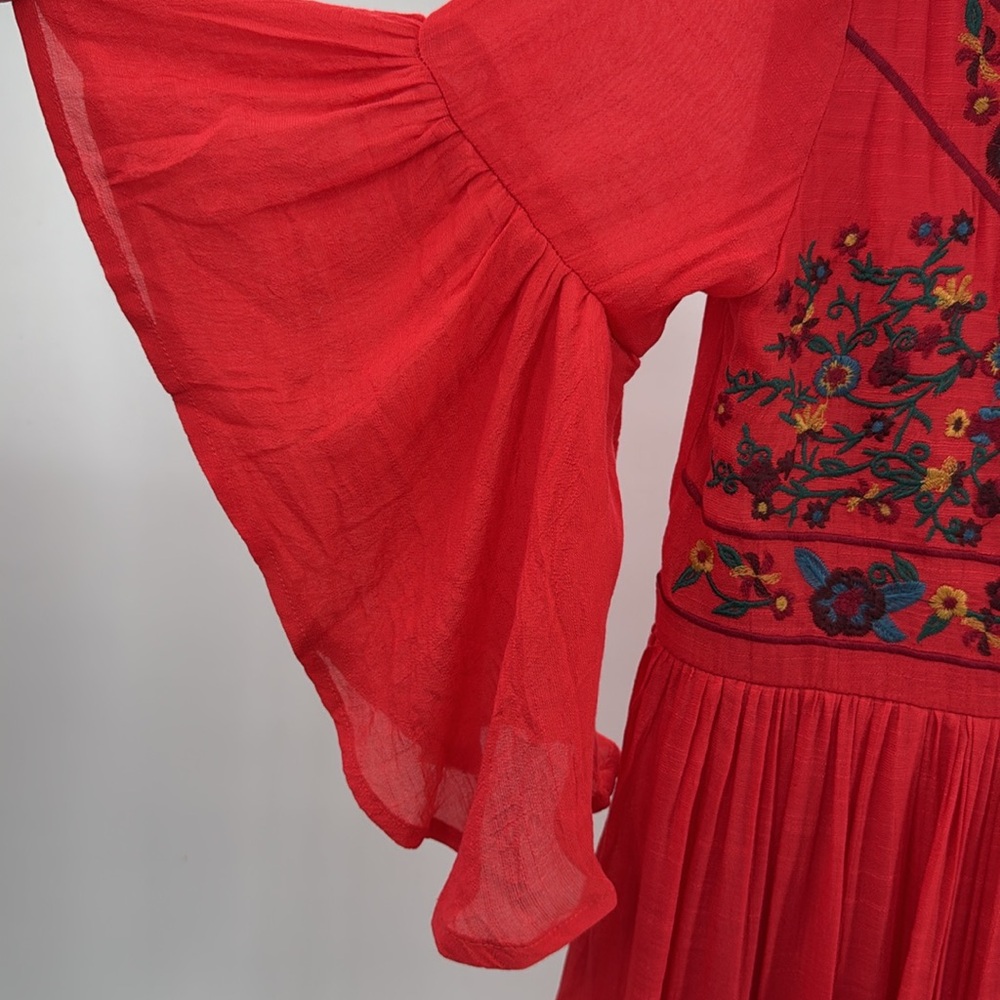 Umgee Boho Bliss Red Strawberry embroidered Floral Mini Dress M bell sleeve - Picture 4 of 13